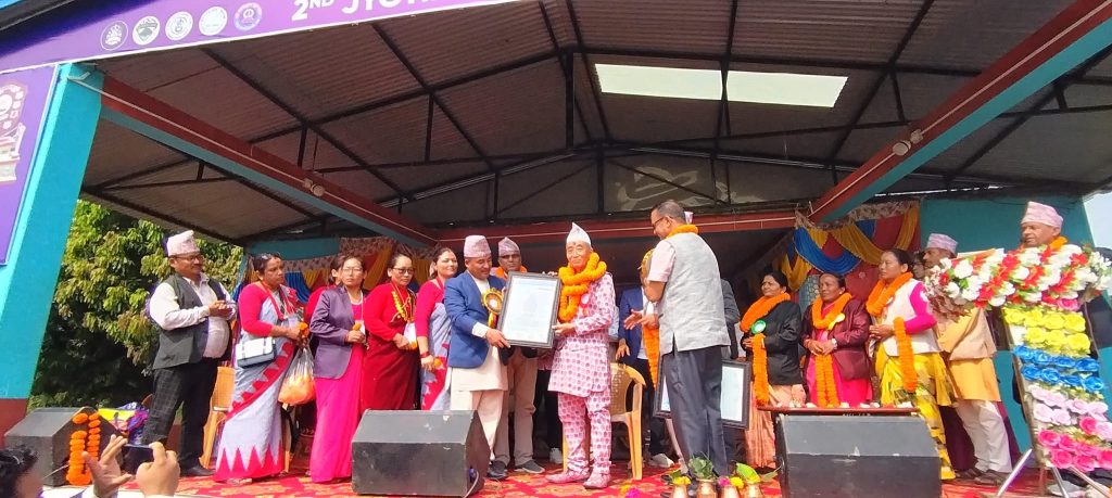 पाल्पाको रामपुरमा ‘ओके बाजे’ लाई नागरिक अभिनन्दन !