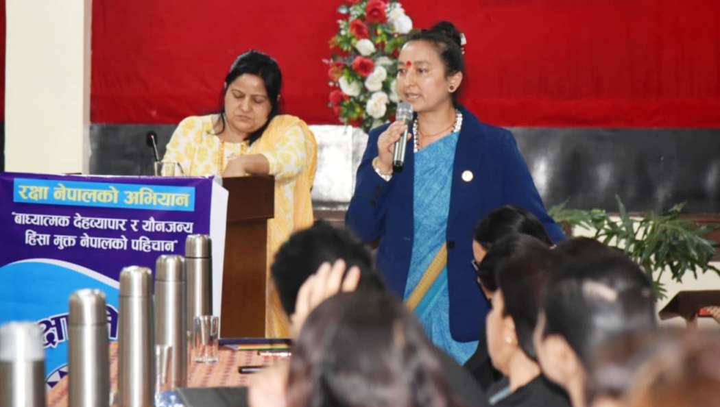 कानुन नहुँदा मारमा मनोरञ्जनात्मक क्षेत्रका महिला श्रमिक