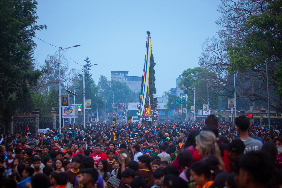 शुरु भयो सेतो मच्छिन्द्रनाथको रथयात्रा