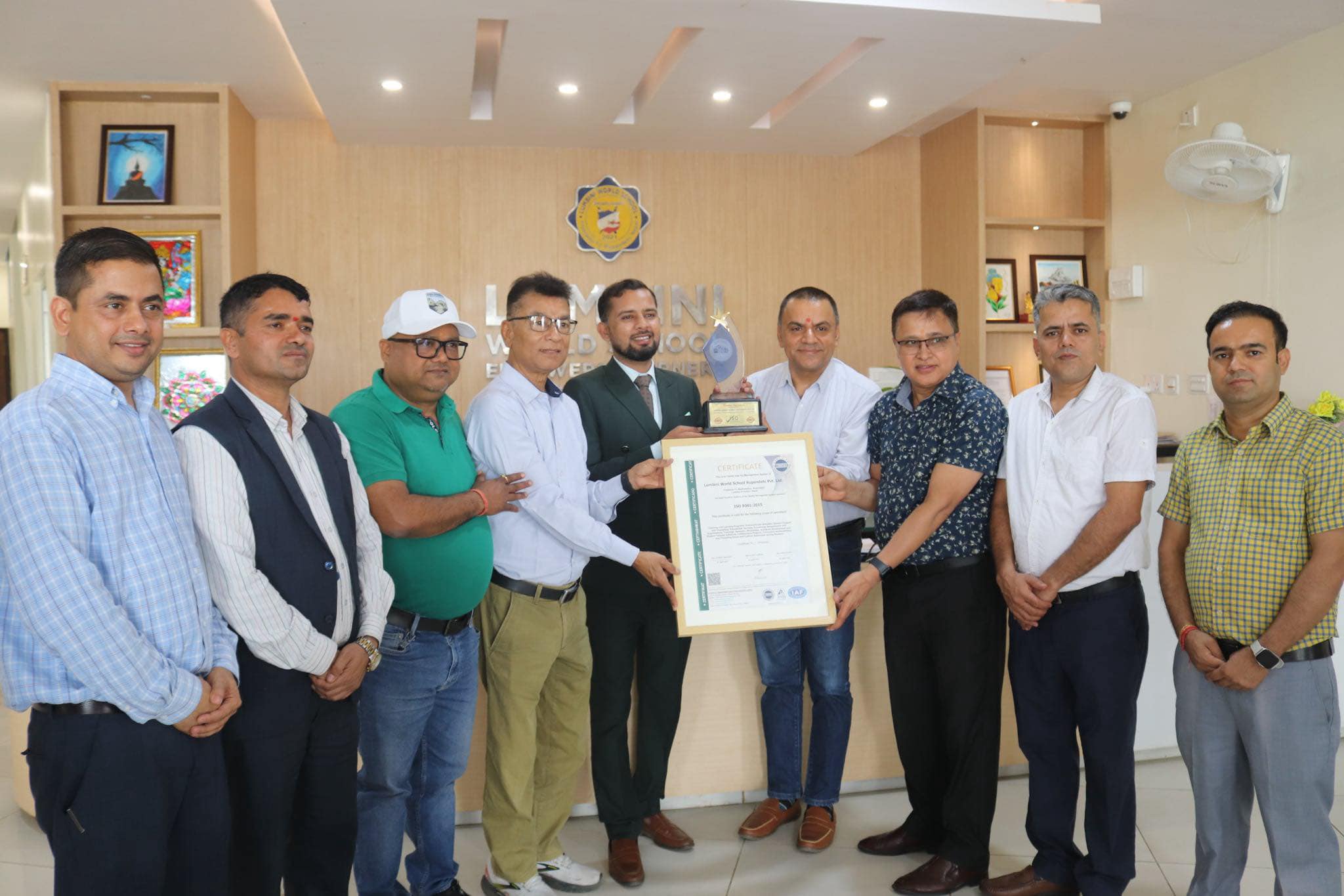 रुपन्देहीको लुम्बिनी वल्र्ड स्कुलले पायो आइएसो गुणस्तर चिन्ह