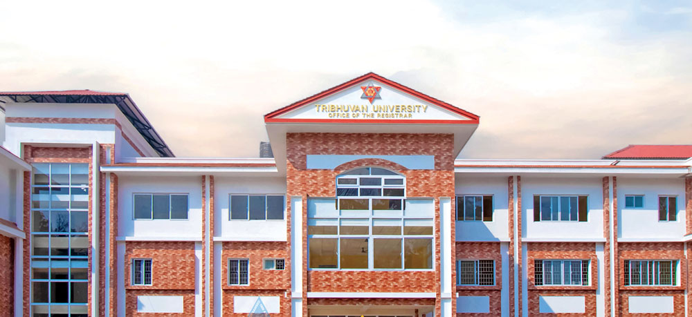 क्यालेन्डर कार्यान्वयनको दबाबमा त्रिवि