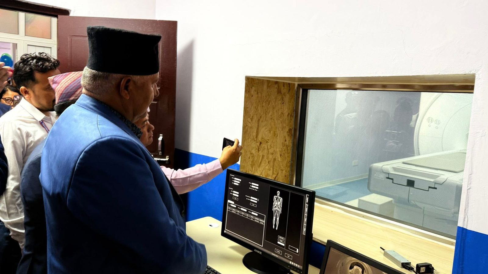 लुम्बिनी प्रादेशिक अस्पतालमा एमआरआई सेवा सुरु